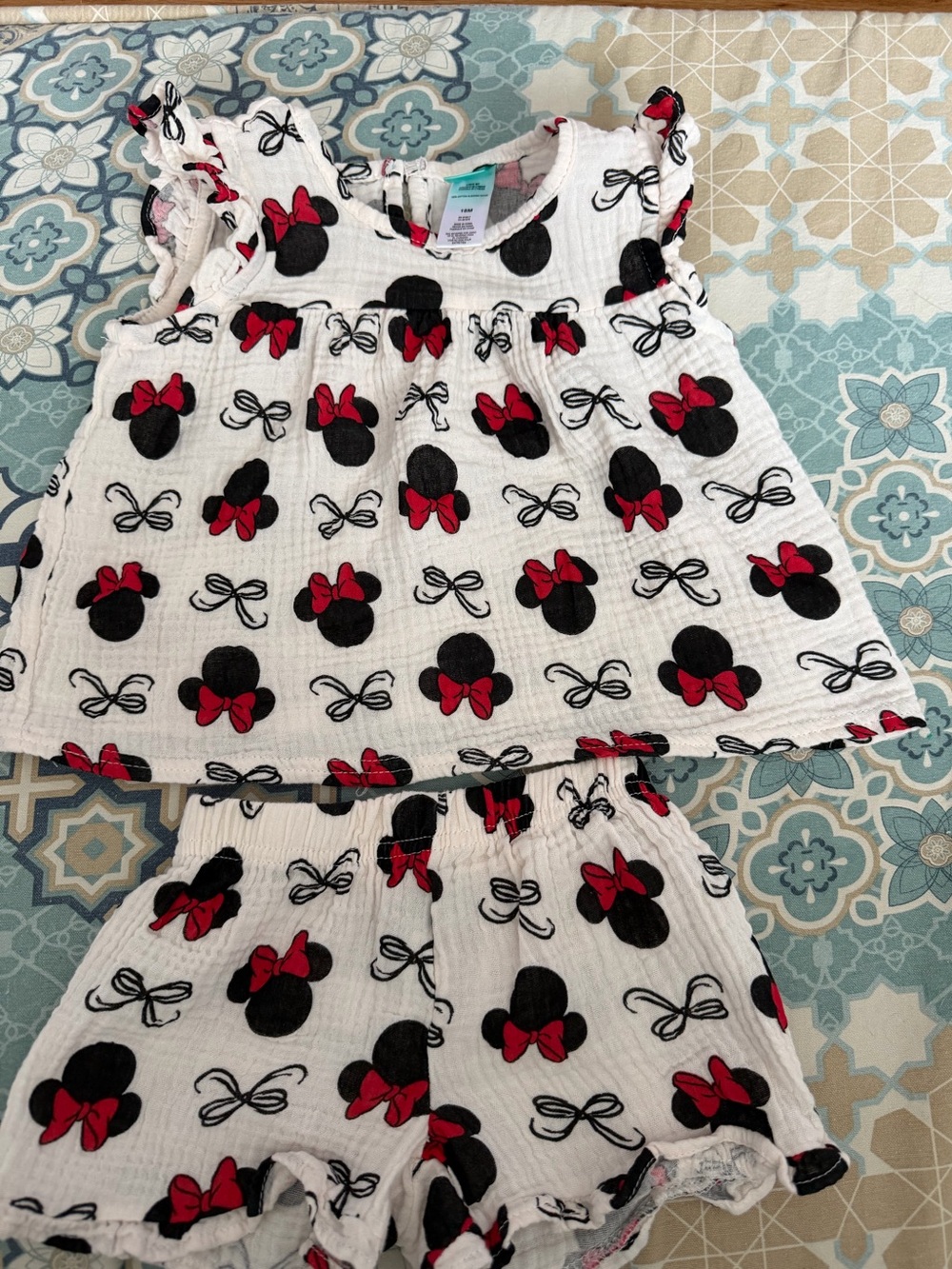 Girls' White Minnie Bow Two-Piece Pajama Set